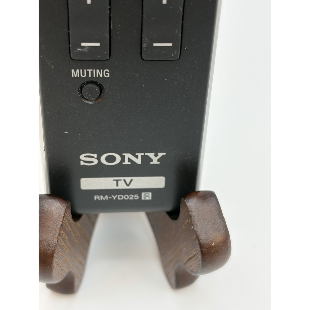Sony RM-YD025 Genuine TV Remote Control Tested - Picture 2 of 7